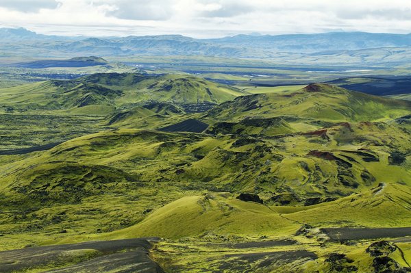 Comment organiser une visite des volcans endormis de la Chau00eene des Puys en Auvergne?